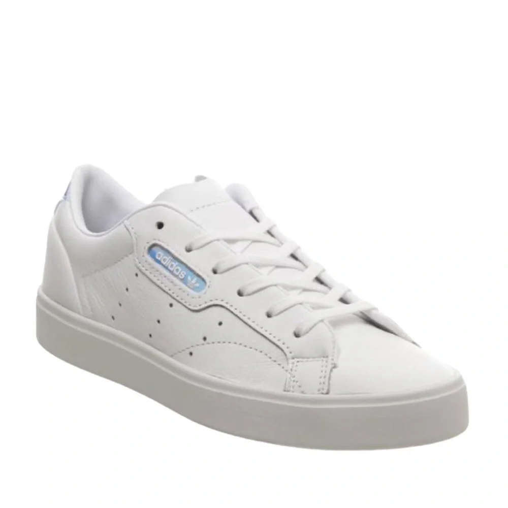 ADIDAS women’s SLEEK WHITE IRIDESCENT EXCLUSIVE Size 7.5
